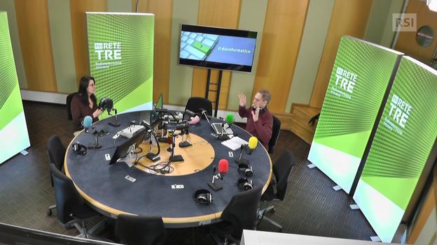 La radio non sbraita mai