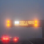 7918641_06155938_la_nebbia_sulla_a4_l_autostrada_che_collega_milano_a_torino