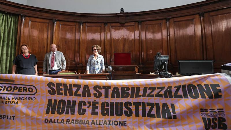 Siamo precari