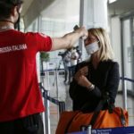 Fase 3, partenze estive all’aeroporto di Fiumicino: viaggiatori in aumentoFase 3, partenze estive all’aeroporto di Fiumicino: viaggiatori in aumento