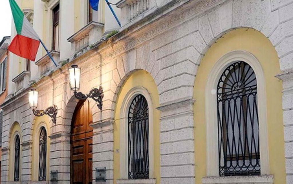 Aumentare l’indennità ai Consiglieri Comunali