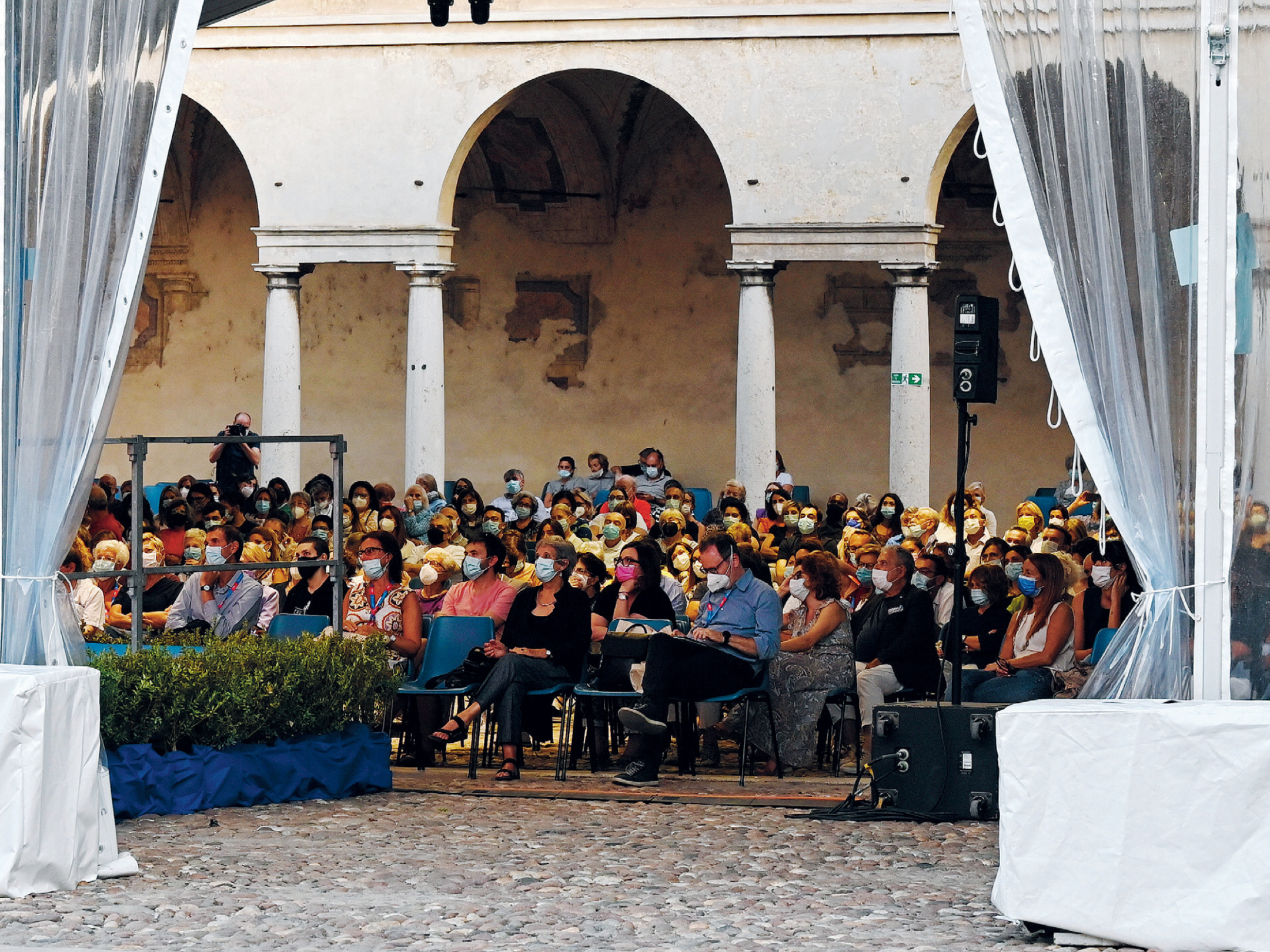 Festivaletteratura “presente”, diverso dallo scorso anno