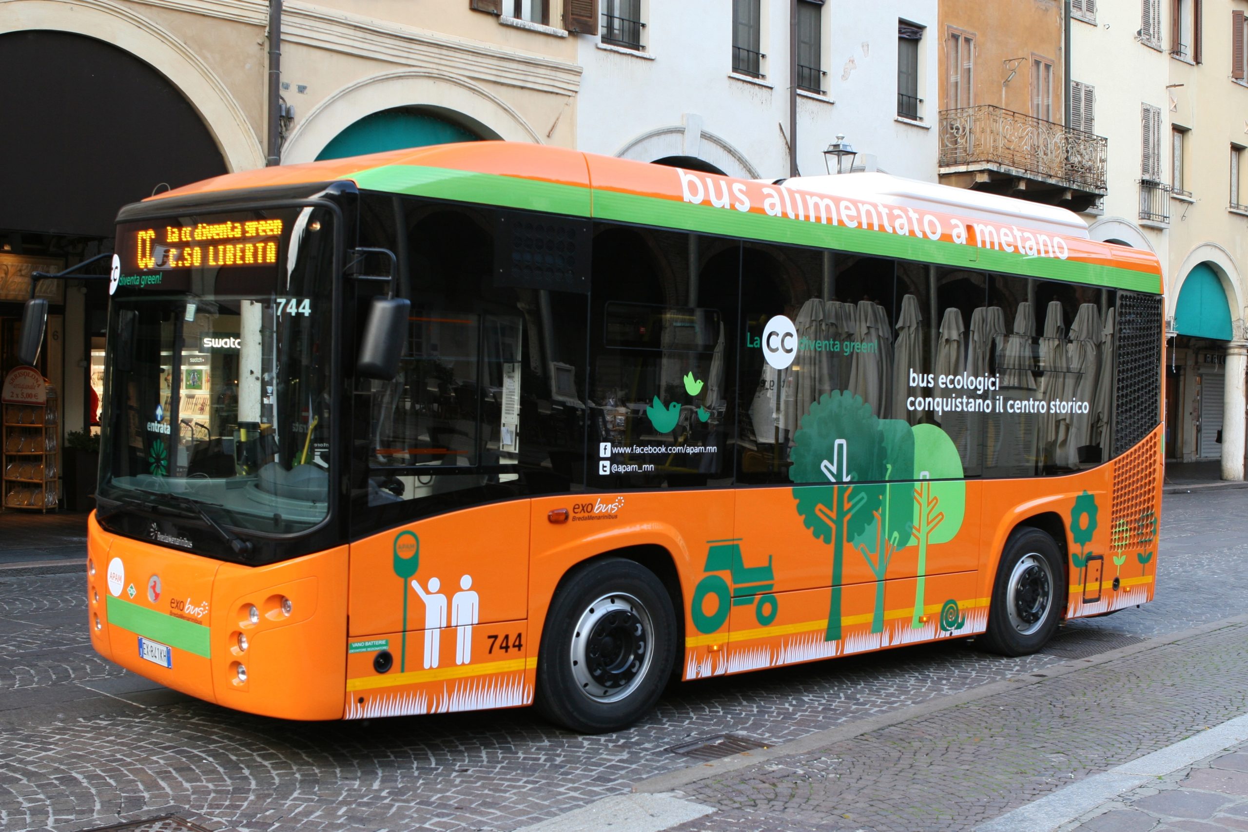 Sette autobus su 10 vanno a gas
