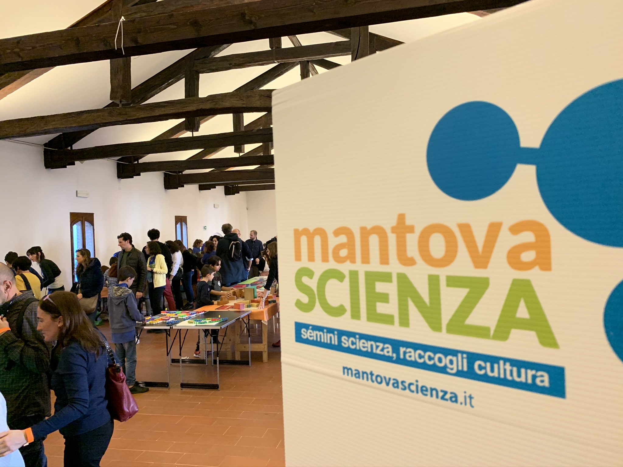 MantovaScienza: dieci giorni a parlar di scienza e non di fake