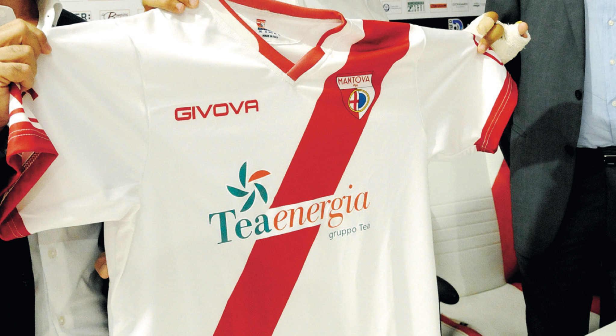 Il Mantova, sponsorizzato TEA, compra l’energia da Sinergy