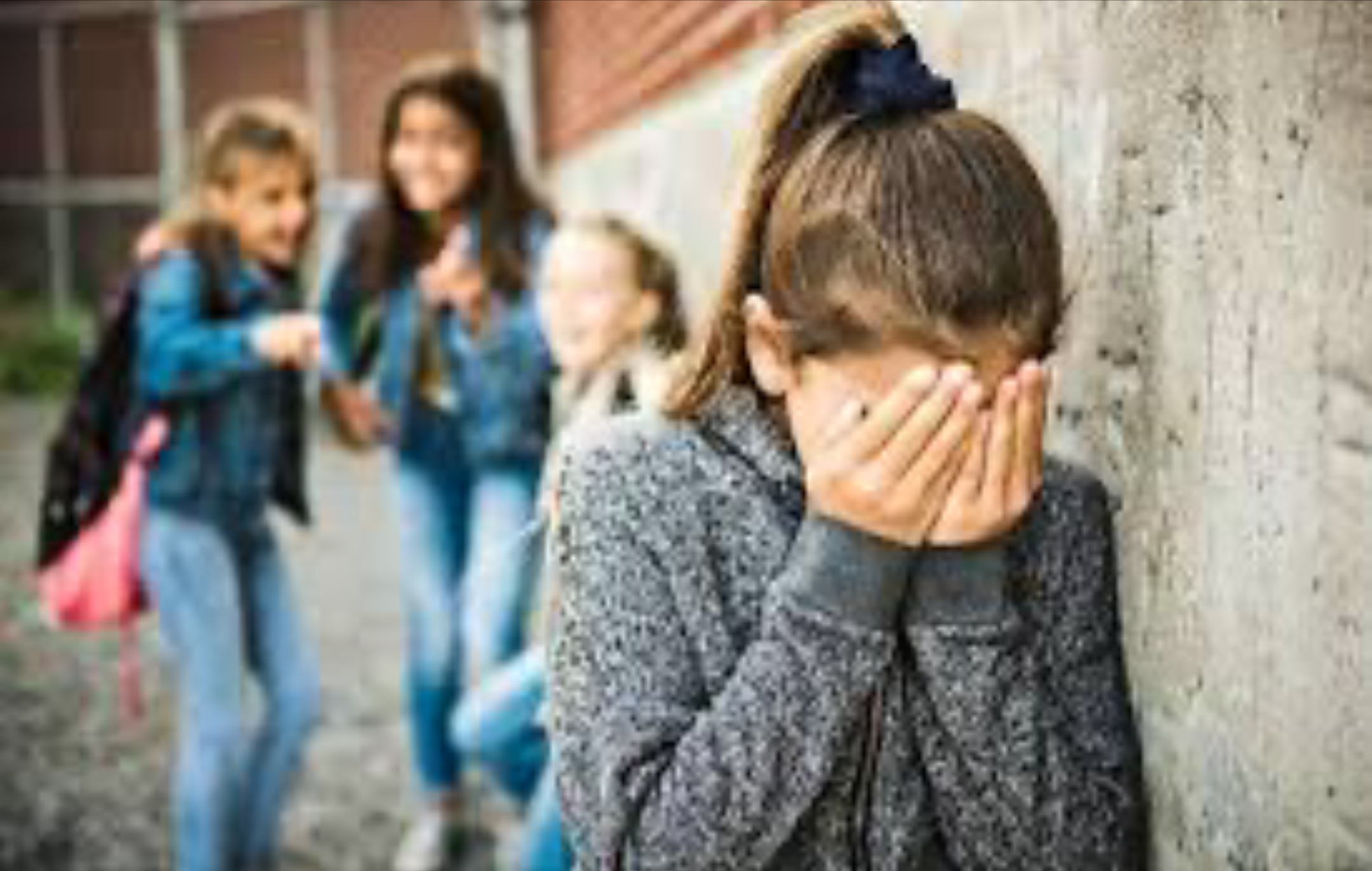 I piccoli imparano dai grandi a odiare e picchiare