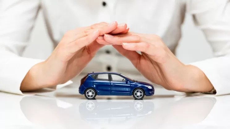 Assicurazione auto: Mantova 4^ per aumenti