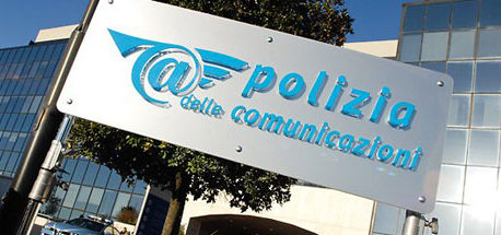 Non chiuderà la Polizia postale