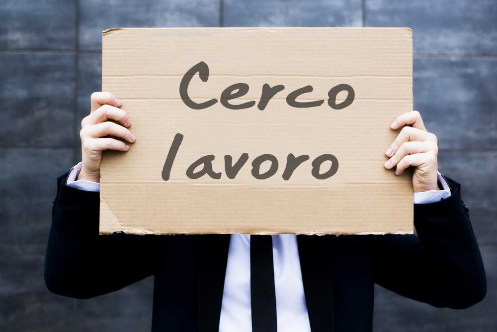 Lasciati a casa per dignità