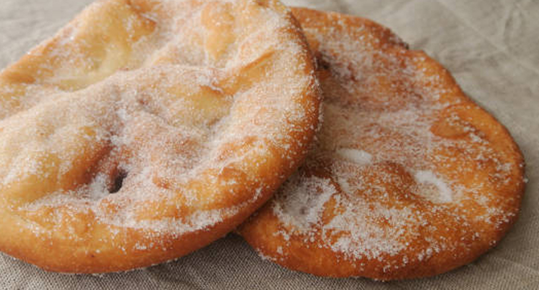 Consigliere offrirà frittelle ai bambini italici