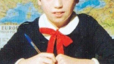 A scuola si andava col grembiulino, ora con la mascherina