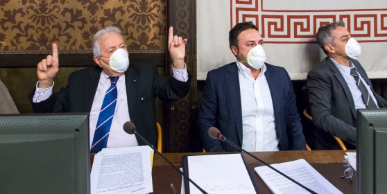 Consiglio: servono interventi sintetici e Presidenza alle minoranze