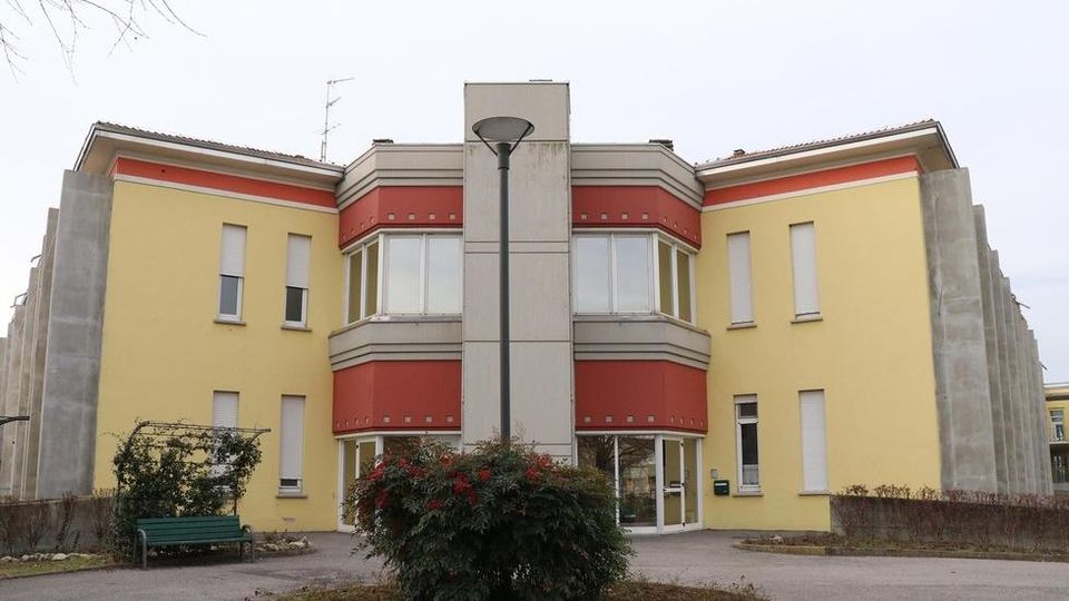 Rsa di Schivenoglia non trasparente sui morti