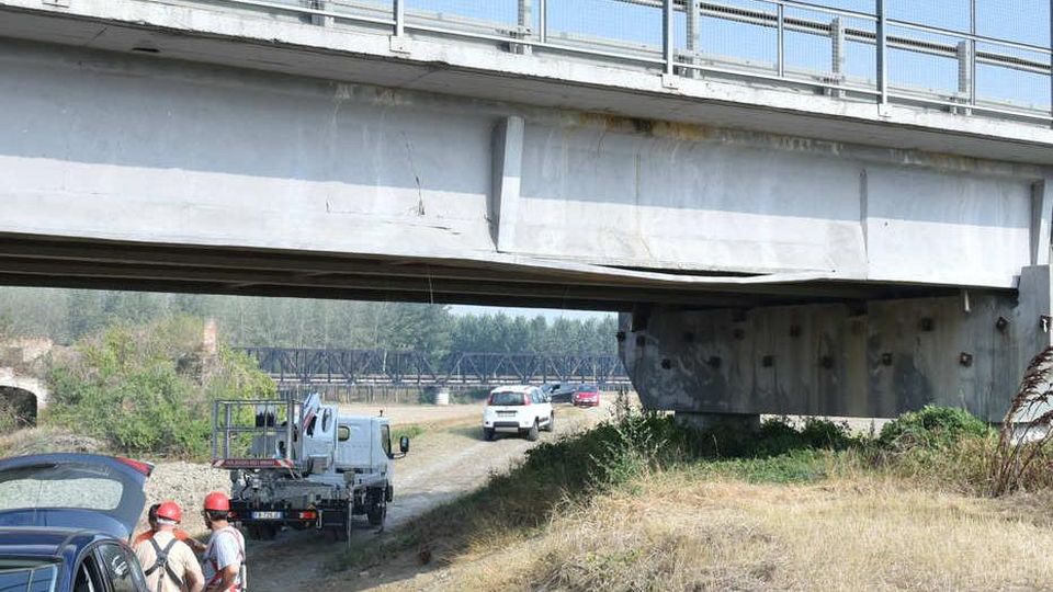Casalmaggiore: trattare i ponte come fosse una frana