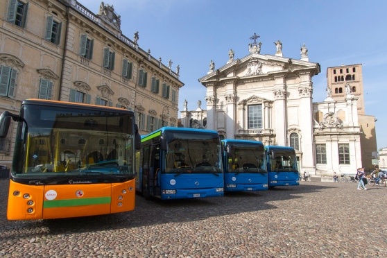 Lombardia: bus e treni più cari; Germania a 9 euro al mese