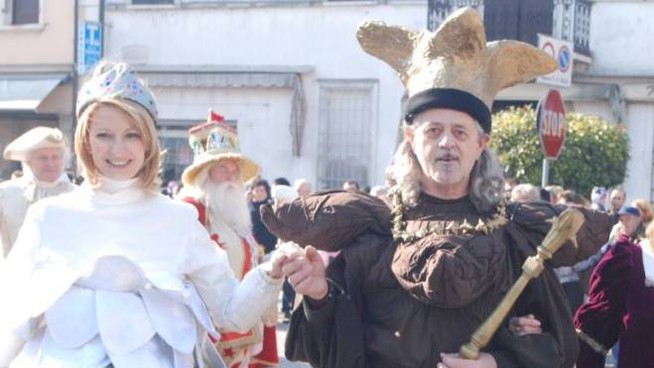 Sicurezza, burocrazia e sfilate di carnevale