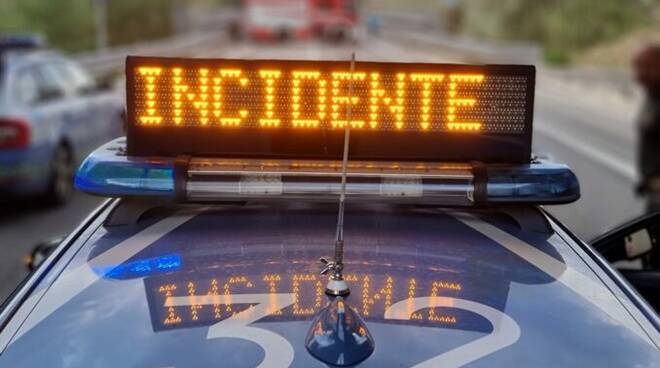 30 coinvolti, nelle 24 h, in incidenti stradali, sono tanti