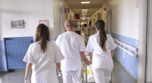 Non sappiamo prevedere: mancano medici e infermieri.